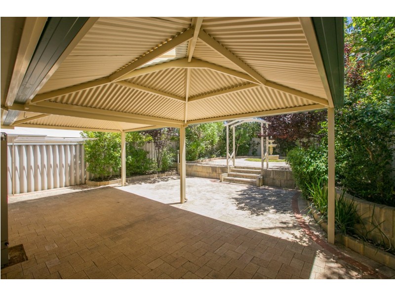 47a Links Road, Ardross WA 6153