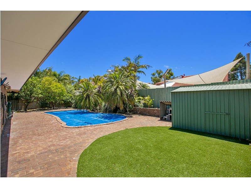 8 Hatfield Way, Booragoon WA 6154