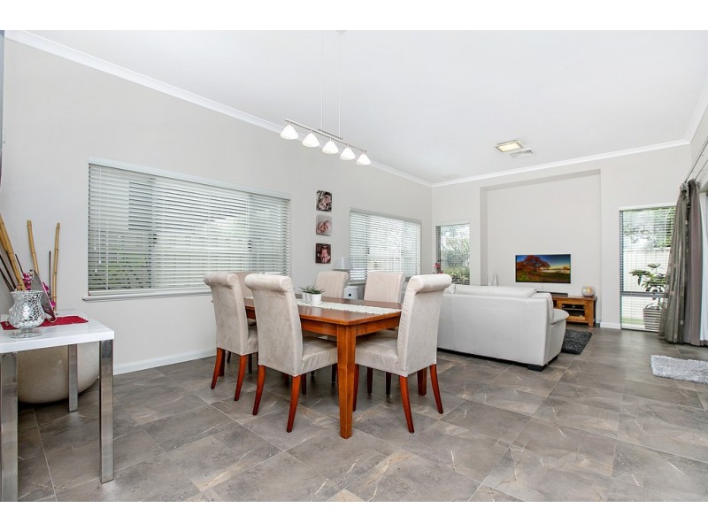 6 Charles Street, Karrinyup WA 6018