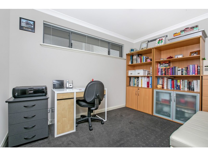 6 Charles Street, Karrinyup WA 6018