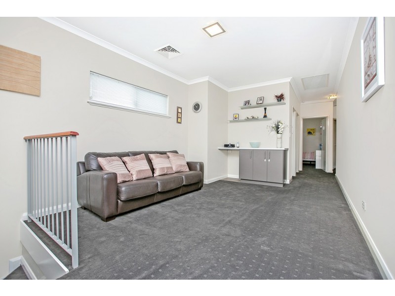 6 Charles Street, Karrinyup WA 6018