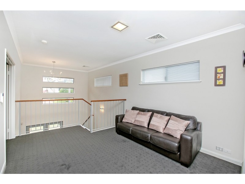 6 Charles Street, Karrinyup WA 6018