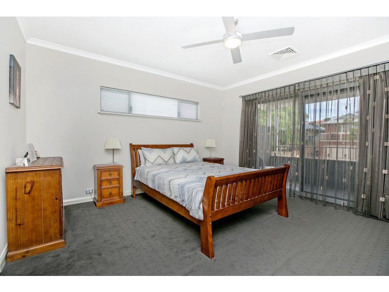 6 Charles Street, Karrinyup WA 6018