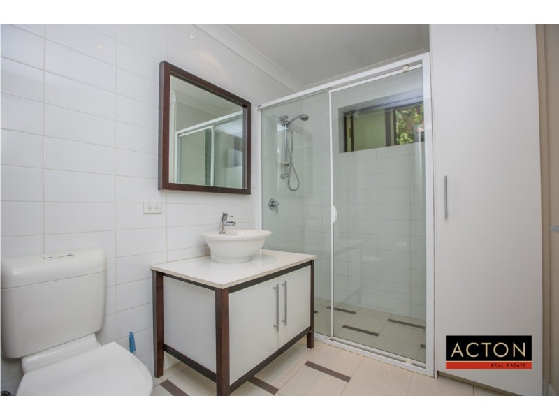 8/8 First Avenue, Applecross WA 6153