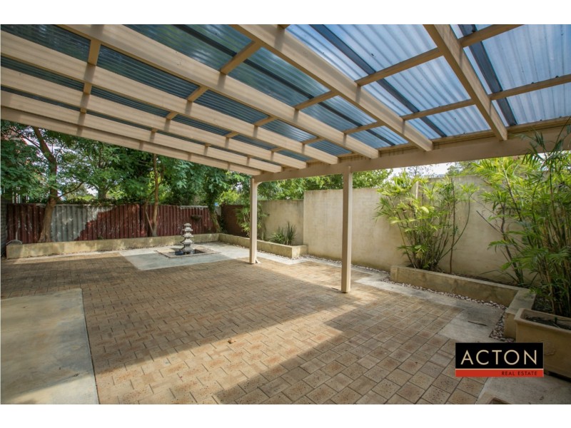 8/8 First Avenue, Applecross WA 6153