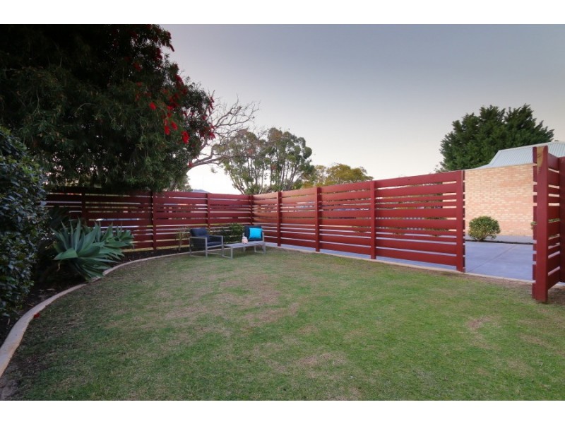 27B Jagoe Loop, Willagee WA 6156