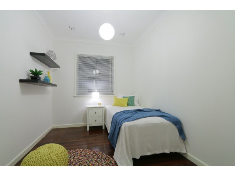 27B Jagoe Loop, Willagee WA 6156