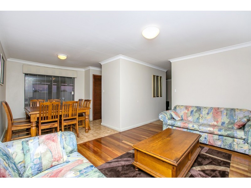 52 Ionesco St, Spearwood WA 6163