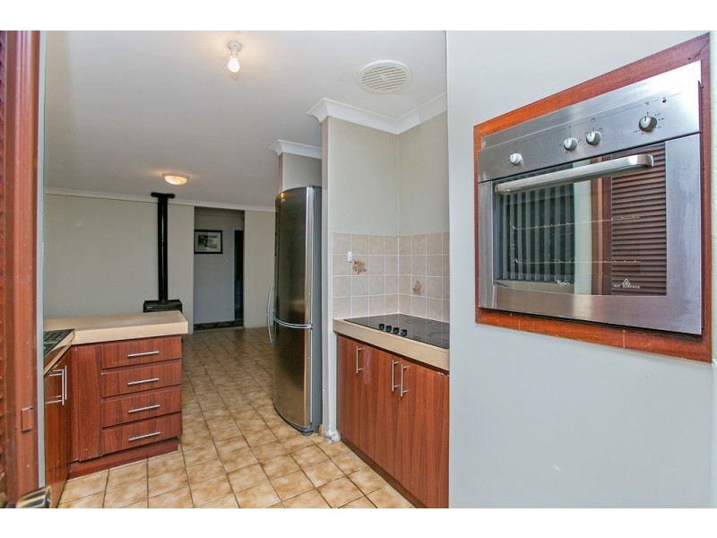 52 Ionesco St, Spearwood WA 6163
