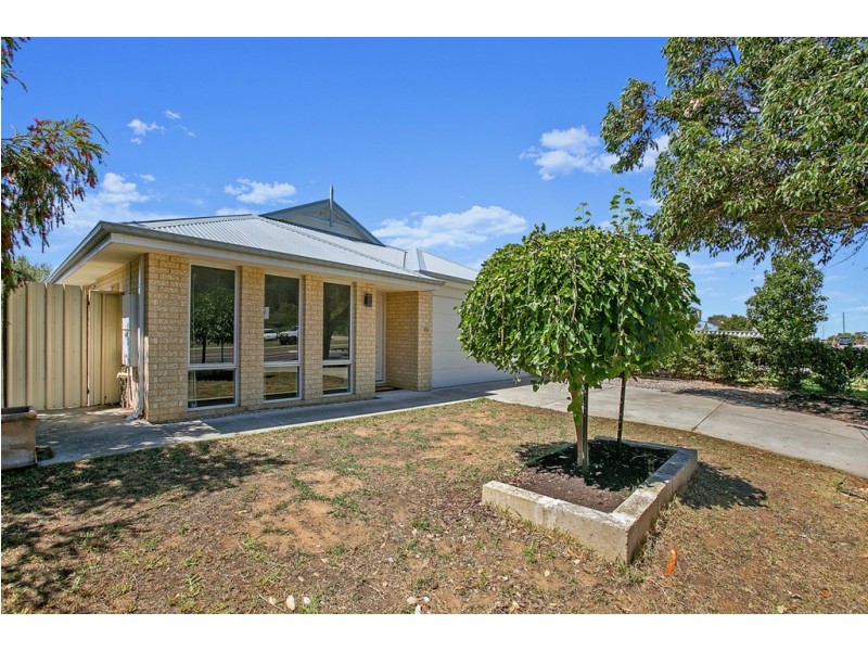 76 Garling Street, Willagee WA 6156