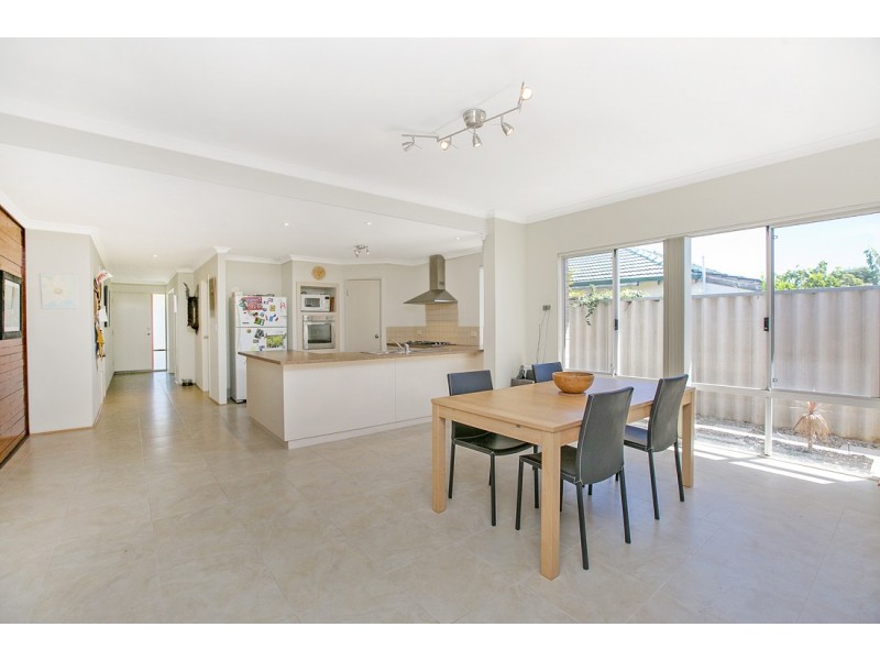 76 Garling Street, Willagee WA 6156