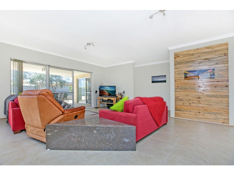 76 Garling Street, Willagee WA 6156