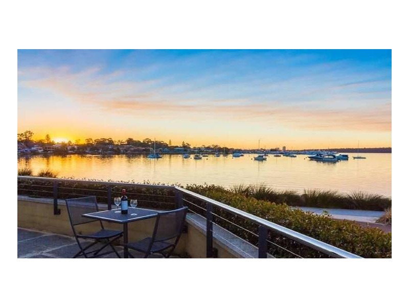 NG01/70 Canning Beach Road, Applecross WA 6153