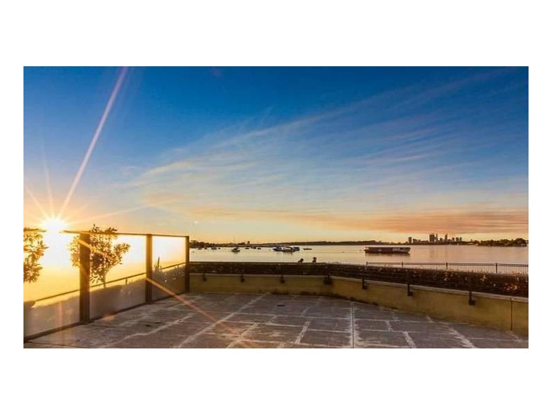 NG01/70 Canning Beach Road, Applecross WA 6153