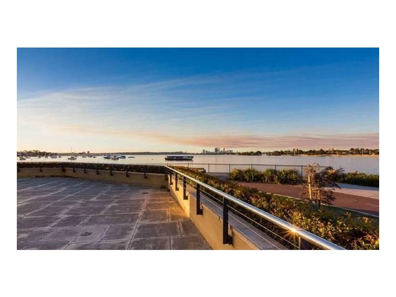 NG01/70 Canning Beach Road, Applecross WA 6153