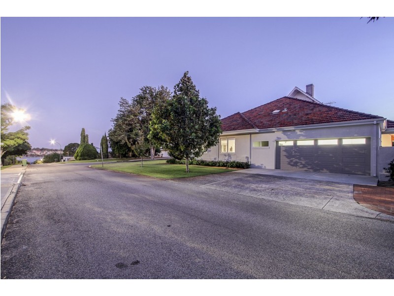 1 Baldwin Avenue, Mount Pleasant WA 6153