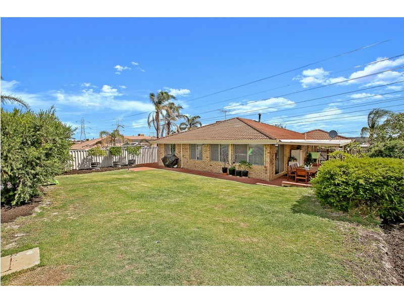 14 Michigan Heights, Success WA 6164