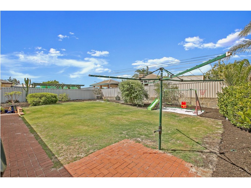 14 Michigan Heights, Success WA 6164