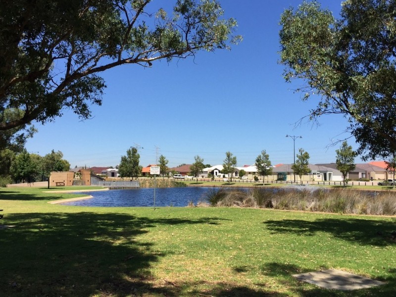 14 Michigan Heights, Success WA 6164