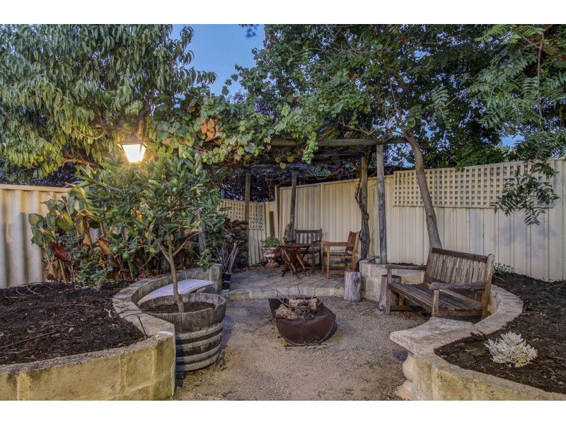 1 Disney Street, Brentwood WA 6153