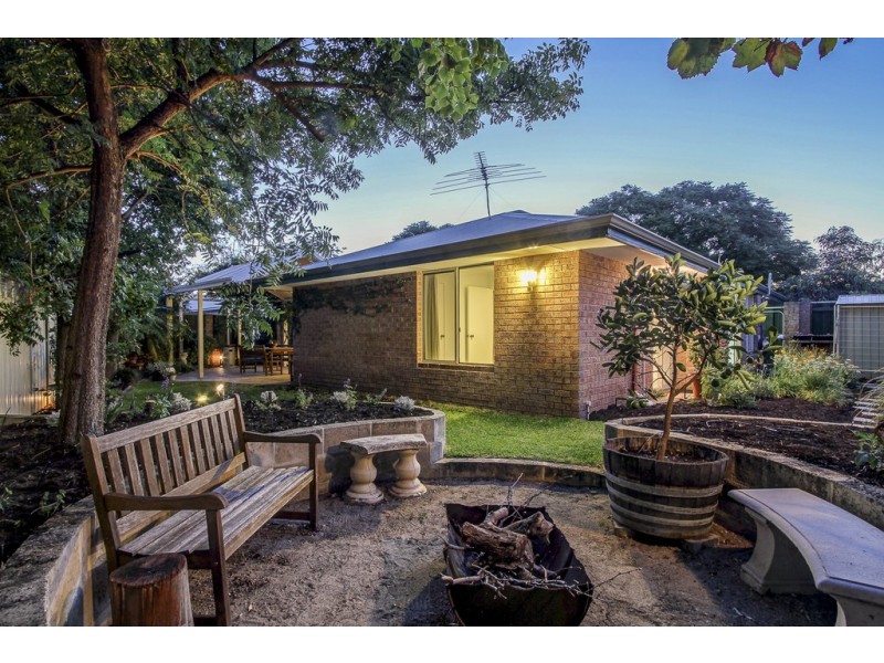 1 Disney Street, Brentwood WA 6153