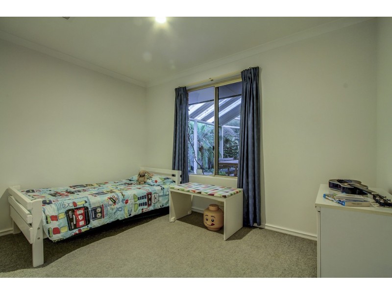 1 Disney Street, Brentwood WA 6153