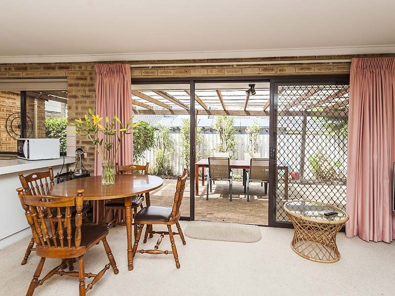 62B Marcus Ave, Booragoon WA 6154