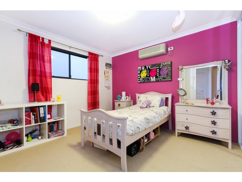 20a Searle Rd, Ardross WA 6153