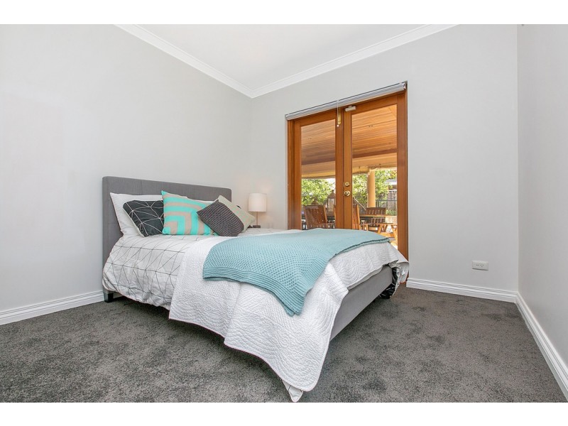 6 Mount View Terrace, Mount Pleasant WA 6153