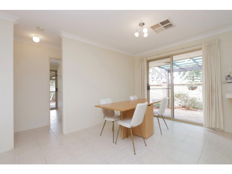 1 Grimsay Road, Ardross WA 6153