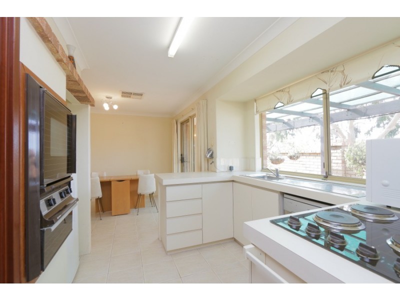 1 Grimsay Road, Ardross WA 6153