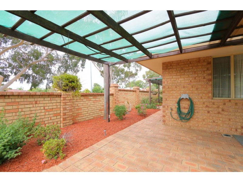 1 Grimsay Road, Ardross WA 6153