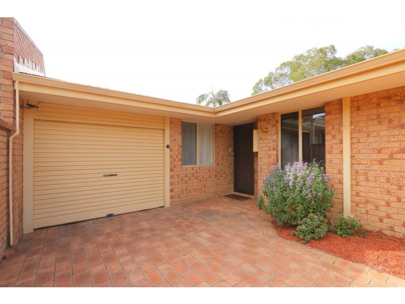 1 Grimsay Road, Ardross WA 6153