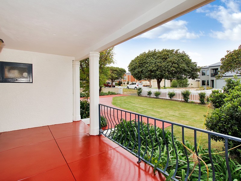 3 Drew Road, Ardross WA 6153