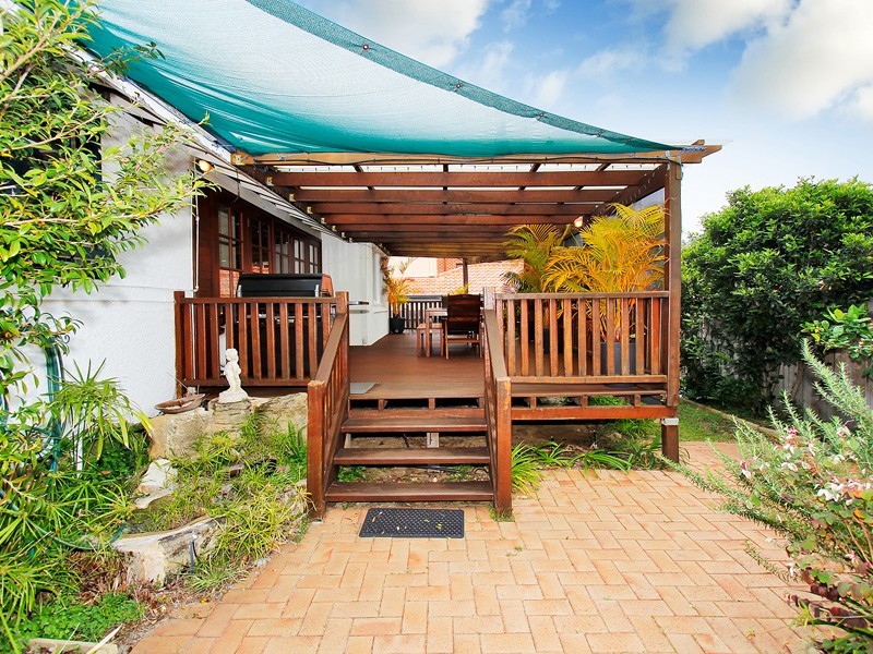 3 Drew Road, Ardross WA 6153