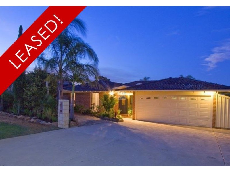 15 Dickenson Way, Booragoon WA 6154