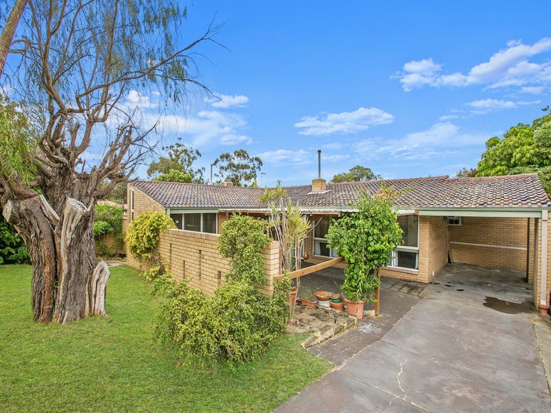 6 Ratcliffe Road, Booragoon WA 6154