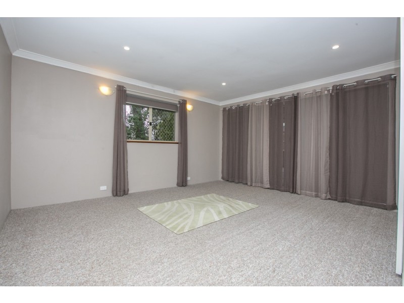 2 Pickering Way, Booragoon WA 6154
