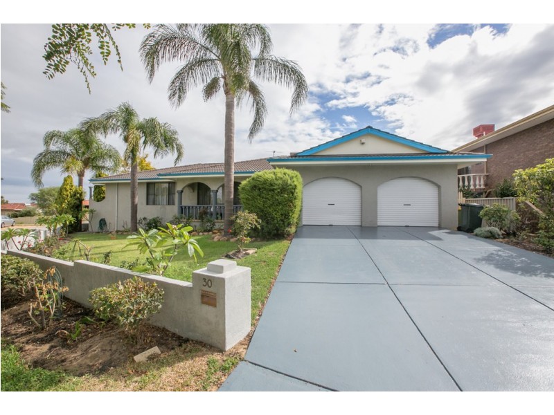 30 Hadley Gardens, Kardinya WA 6163