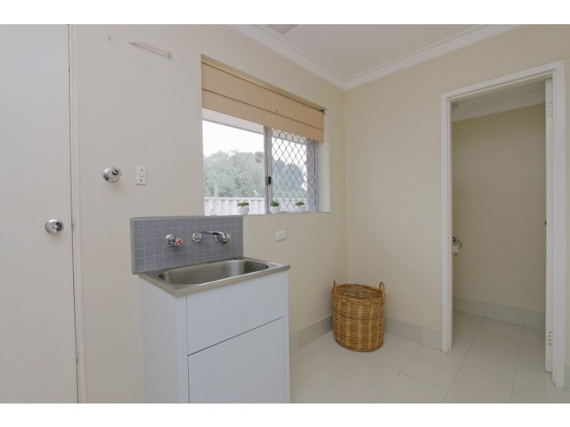 28 Hogarth Way, Bateman WA 6150