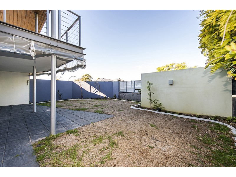 4/101 Matheson Road, Applecross WA 6153