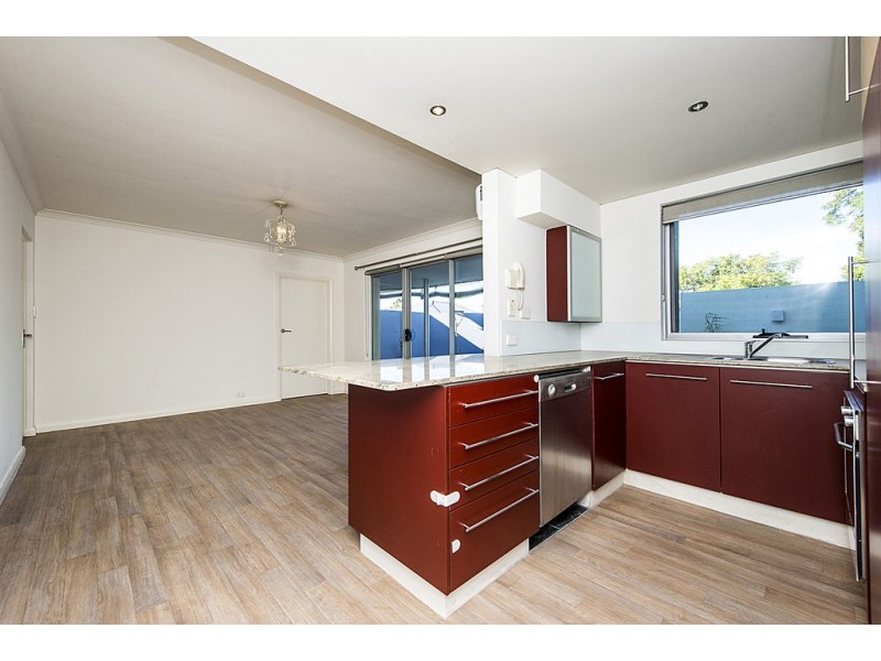 4/101 Matheson Road, Applecross WA 6153