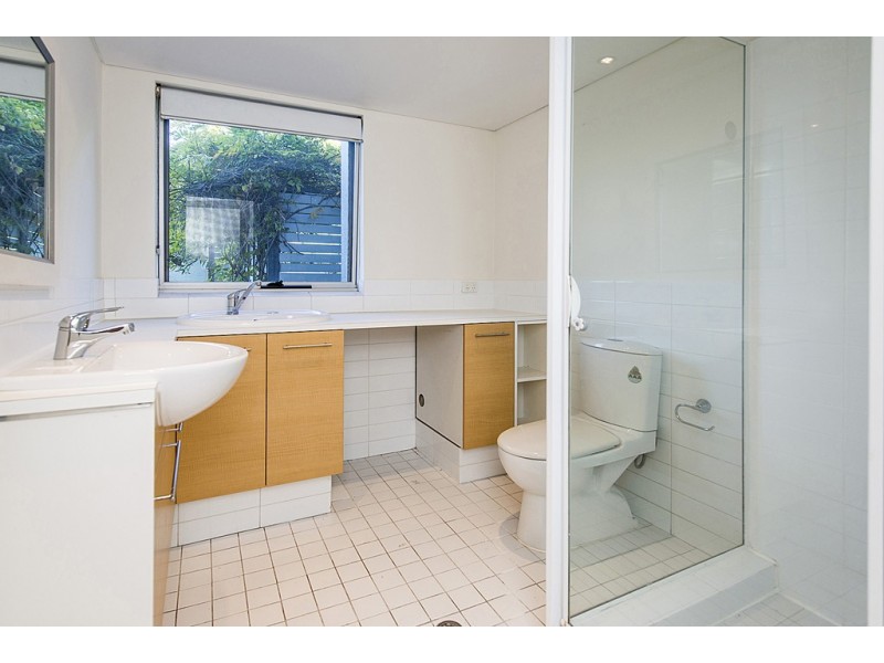 4/101 Matheson Road, Applecross WA 6153