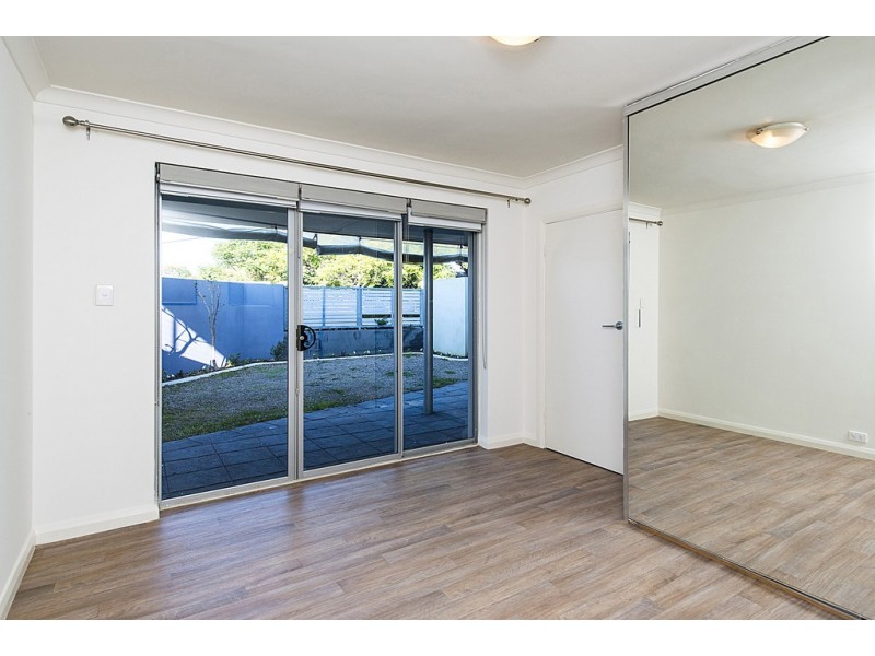 4/101 Matheson Road, Applecross WA 6153