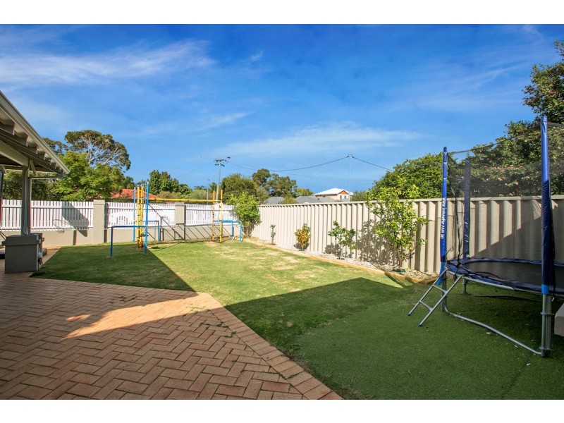 53 Pembroke Street, Bicton WA 6157