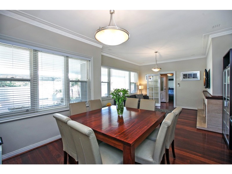 53 Pembroke Street, Bicton WA 6157