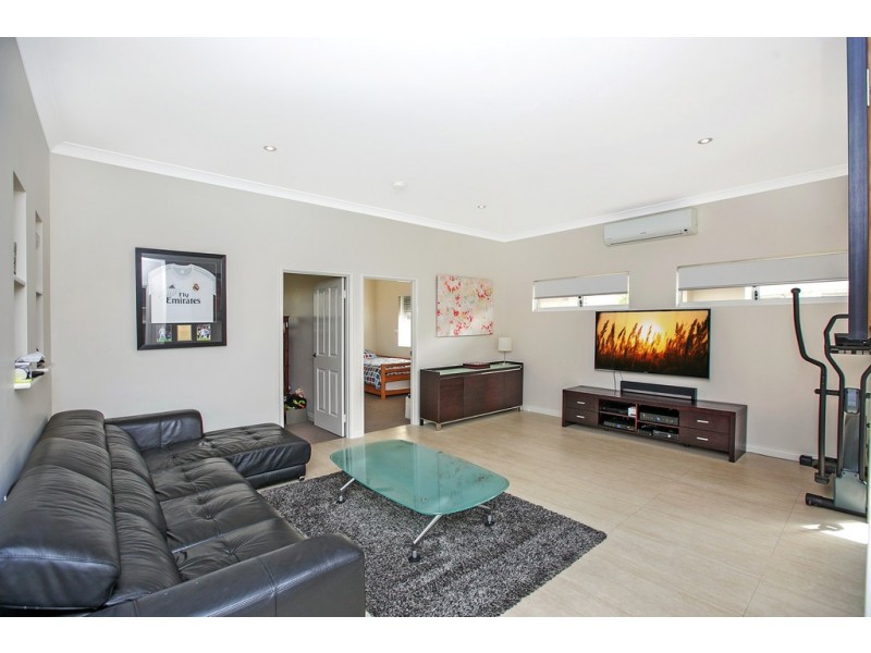 53 Pembroke Street, Bicton WA 6157