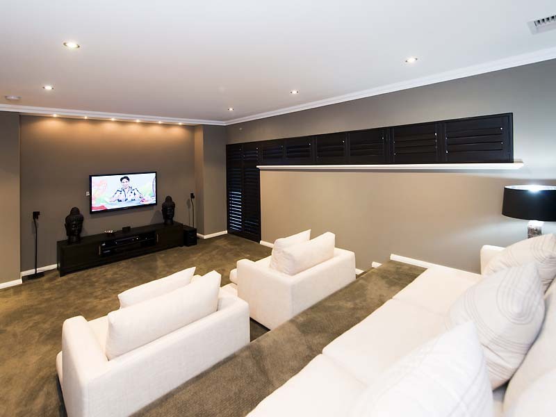 23 Aldenham Drive, Southern River WA 6110