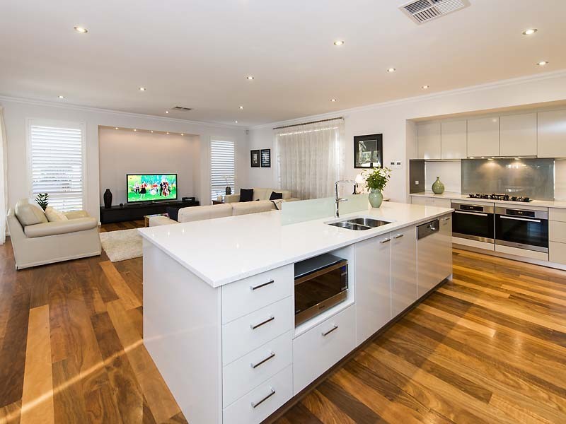 23 Aldenham Drive, Southern River WA 6110