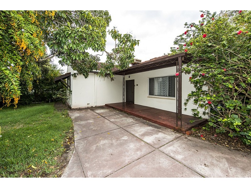 12 Fletcher Street, Applecross WA 6153